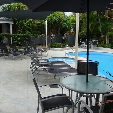 Noosa Gardens Riverside Resort ヌーサヴィル エクステリア 写真