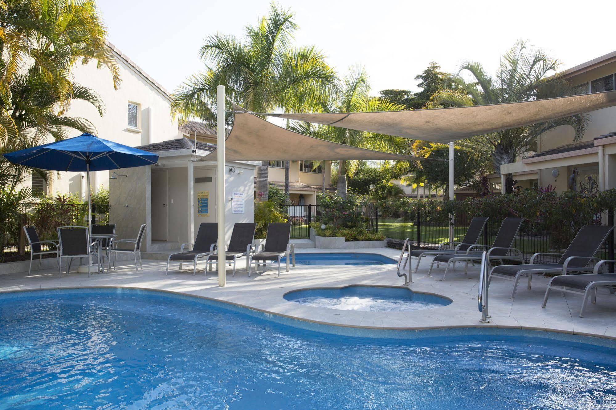Noosa Gardens Riverside Resort ヌーサヴィル エクステリア 写真