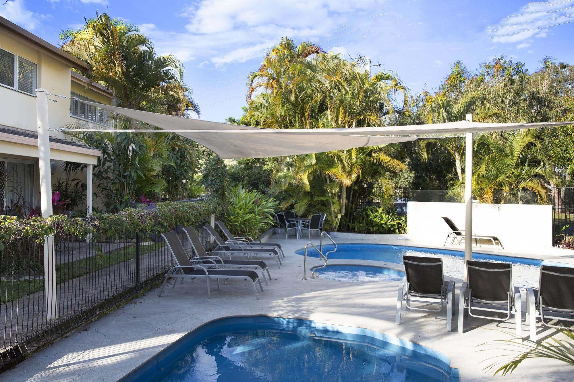Noosa Gardens Riverside Resort ヌーサヴィル エクステリア 写真