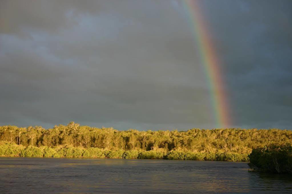 Noosa Gardens Riverside Resort ヌーサヴィル エクステリア 写真